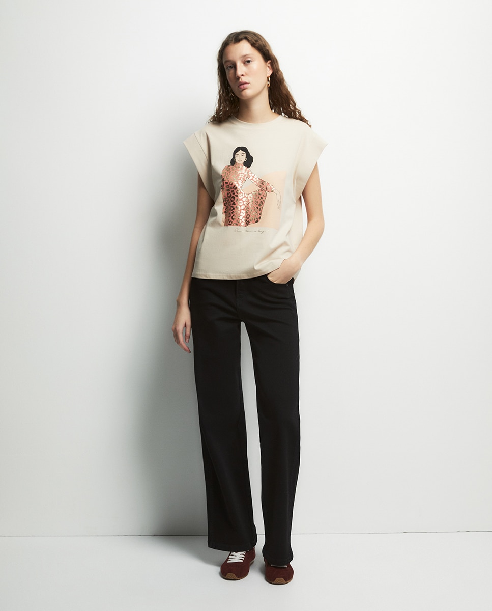 T-shirt com Ilustração Bege-2