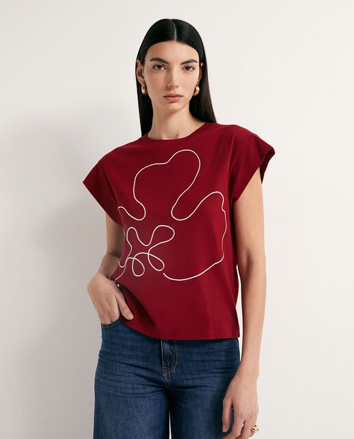 Imagen 0 de Camiseta silueta bordada