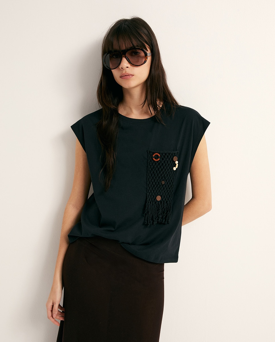 Imagem 0 de T-shirt com Bolso e Peças