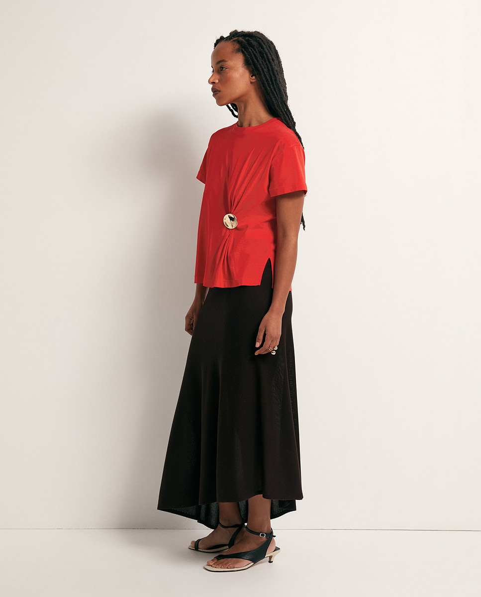 T-shirt com Peça Vermelho-4