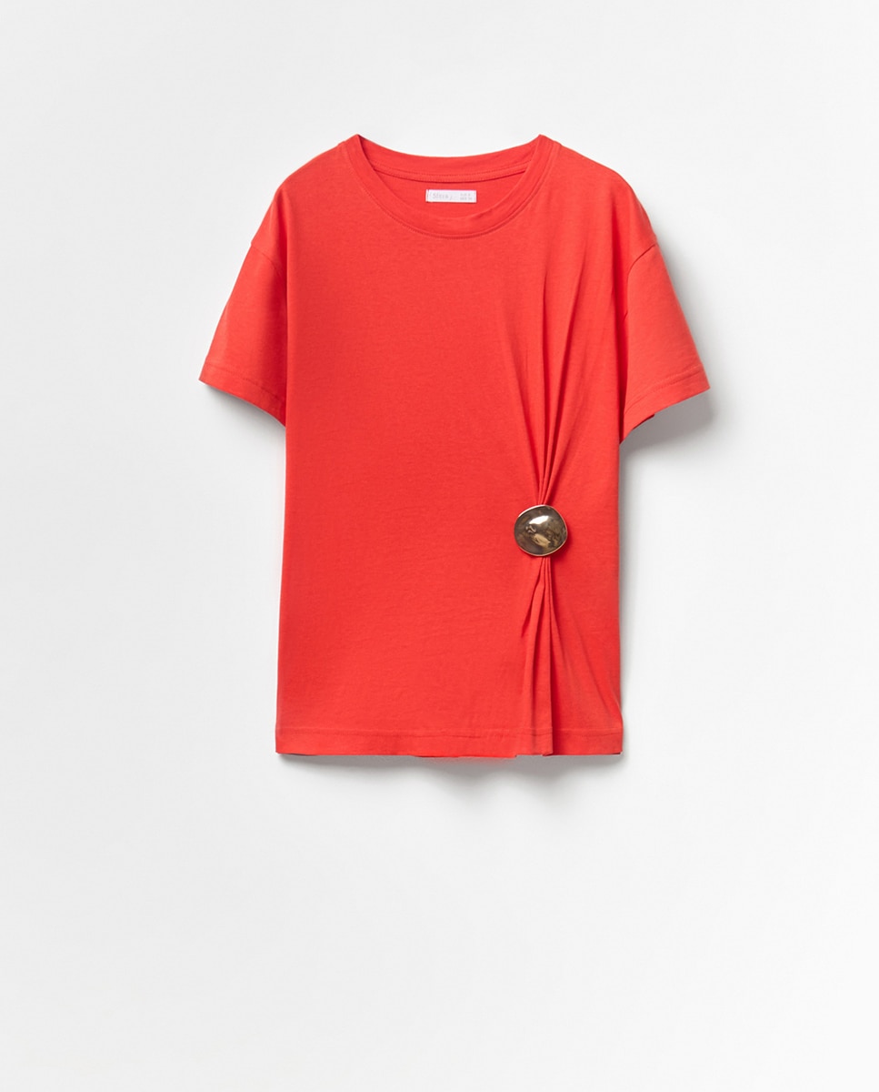 T-shirt com Peça Vermelho-6