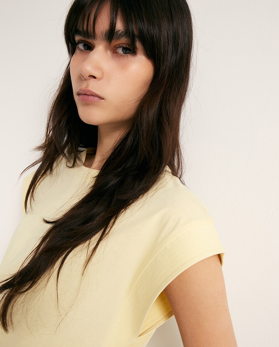 T-shirt básica lisa Amarelo-claro-3