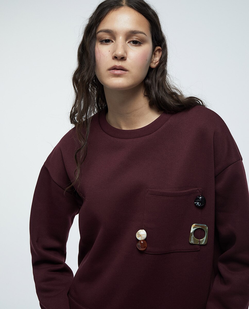 Sweatshirt com Peças Bordeaux-3