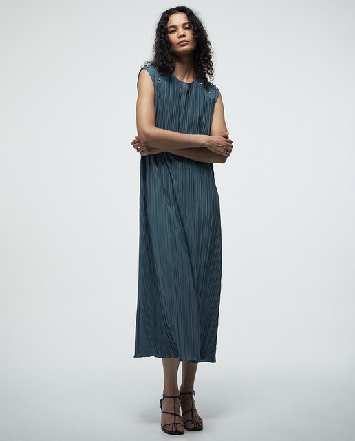 Imagem 0 de Vestido Plissado com Brilhos