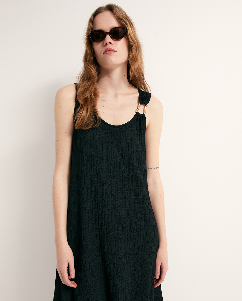 Vestido com Peça com Textura Preto-2