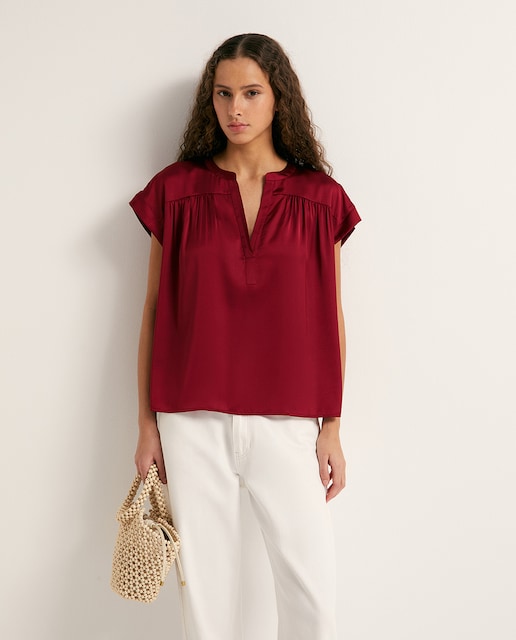 Imagen 0 de Top satinado pico