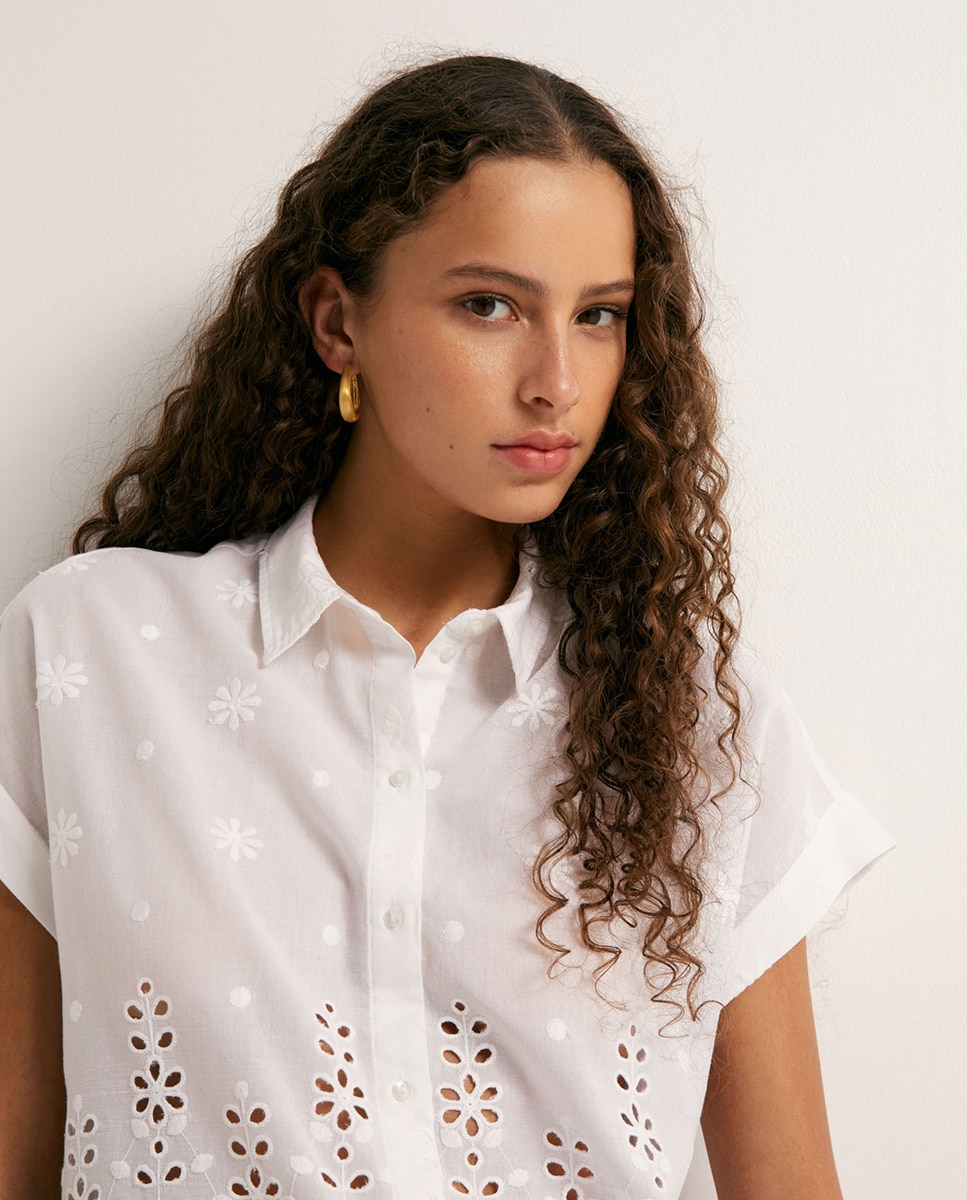 Camisa Perfurada Branco-3