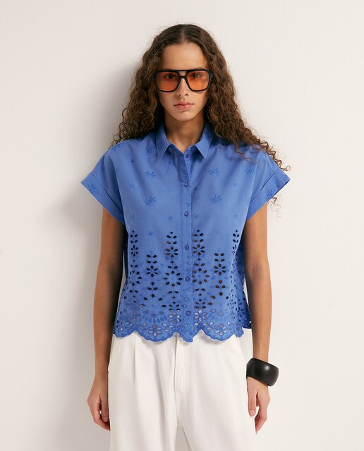 Imagen 0 de Camisa troquelada