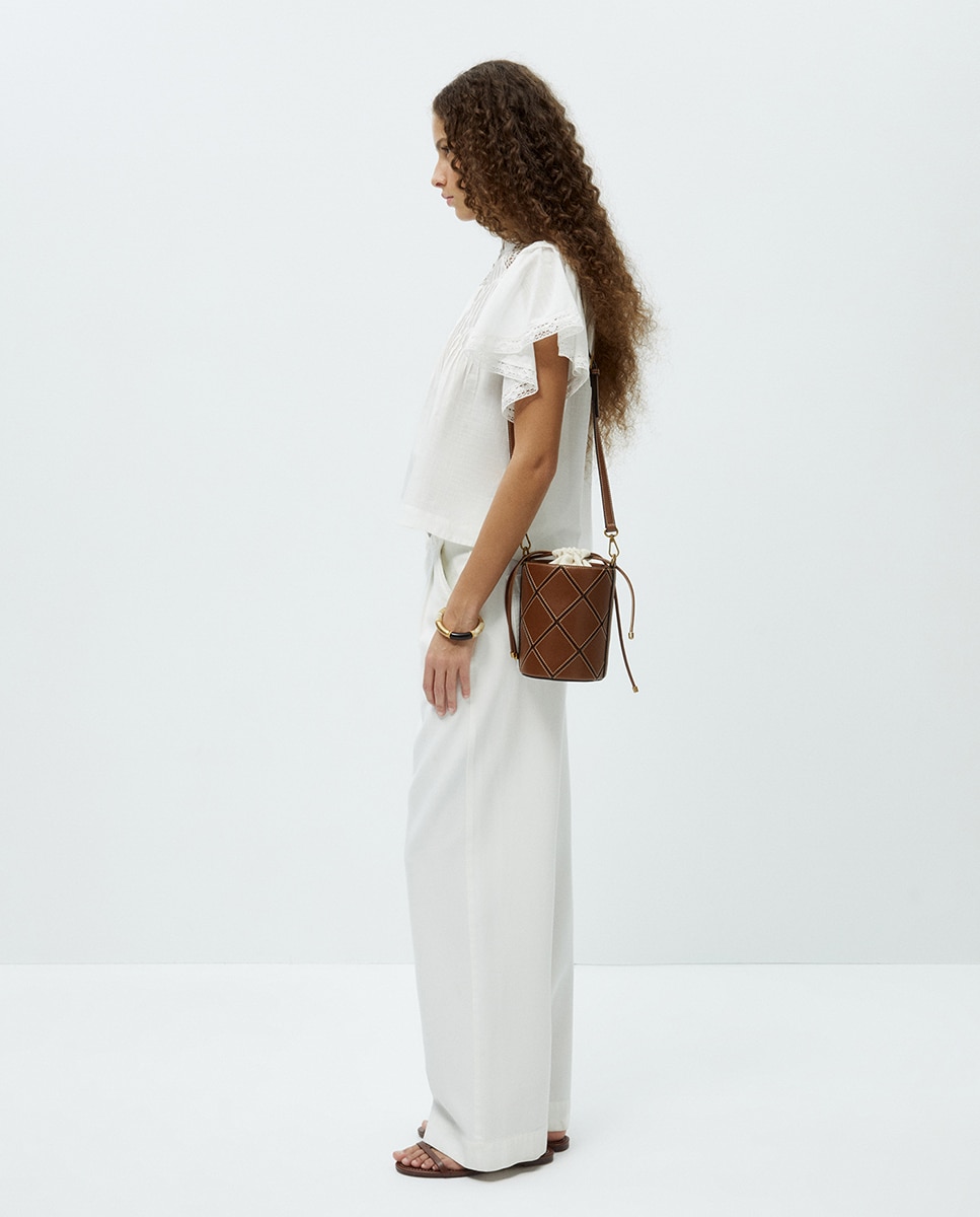 Blusa Romântica com Renda Branco-marfim-3