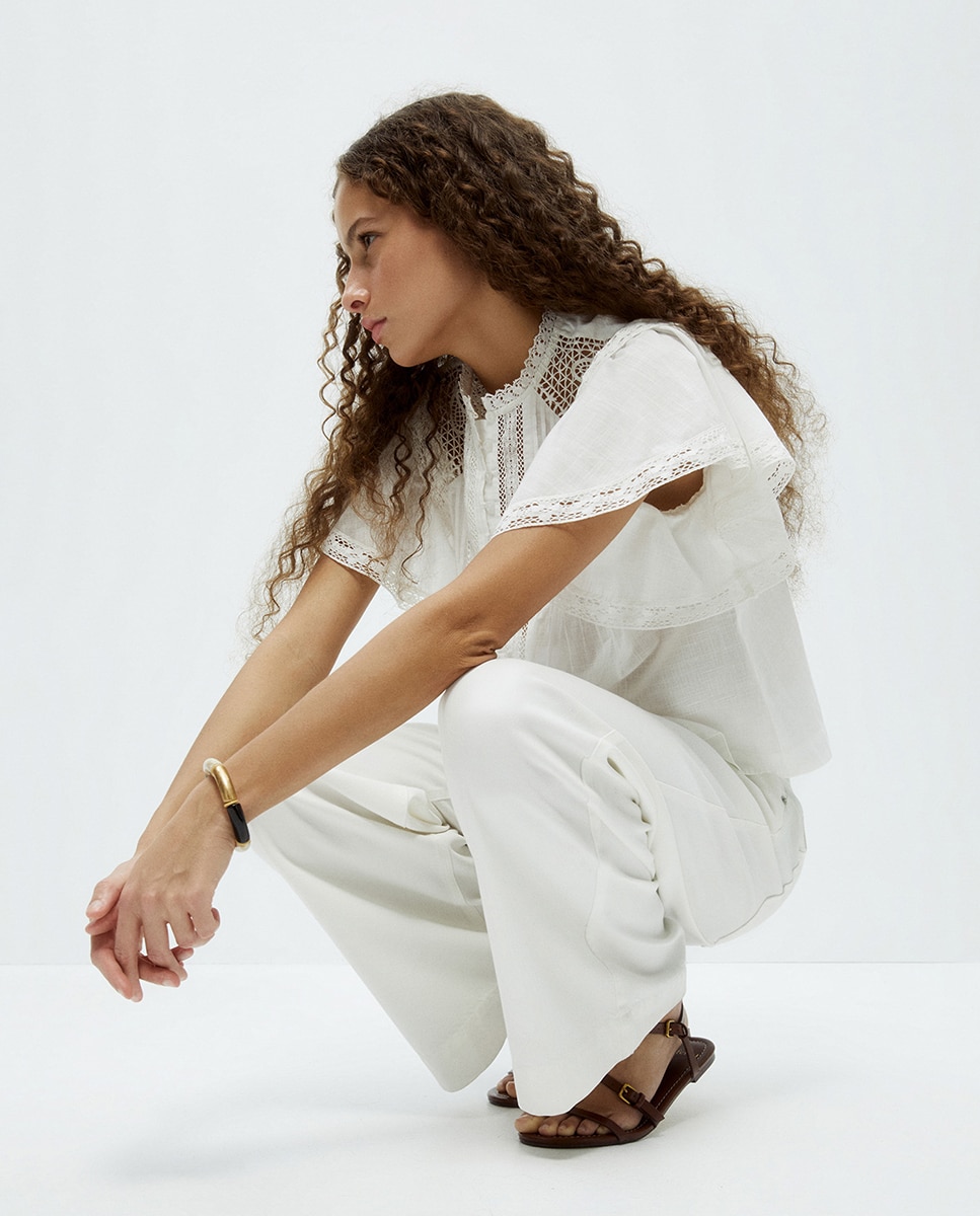 Blusa Romântica com Renda Branco-marfim-4