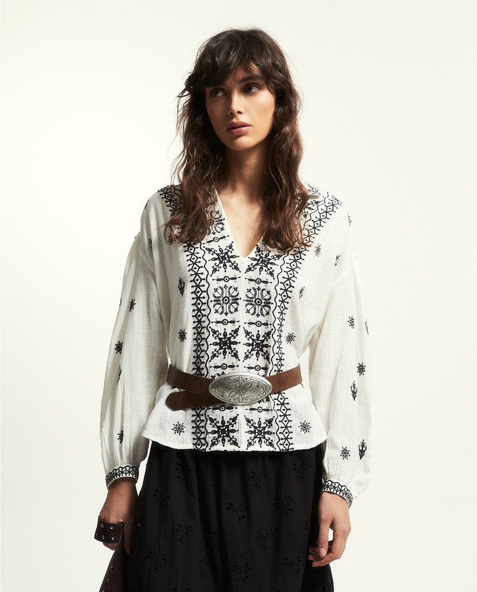 Blusa com bordados em contraste Branco-marfim-1