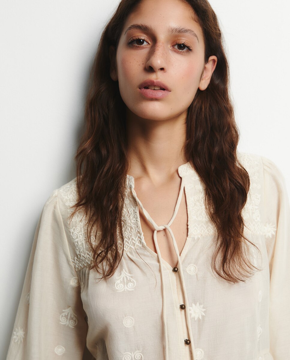 Blusa com Painéis Bege-3