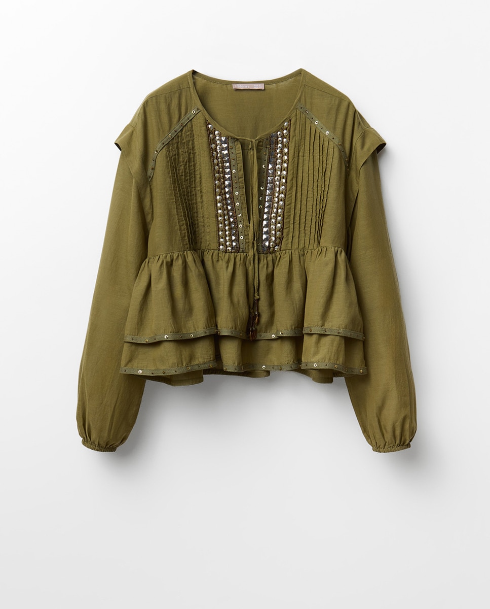 Blusa com Tachas 520 Caqui-8