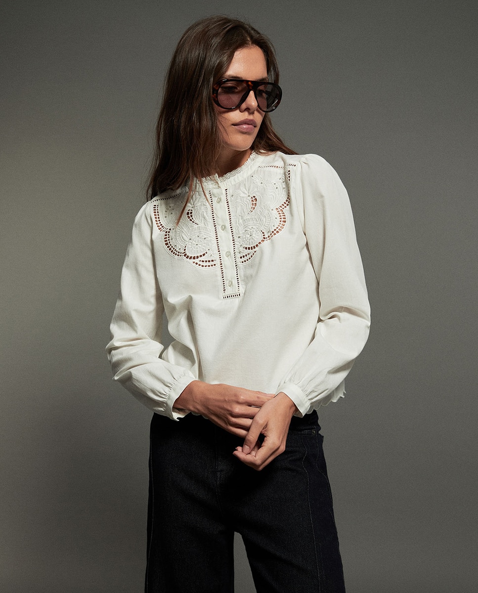 Imagem 0 de Blusa com Renda