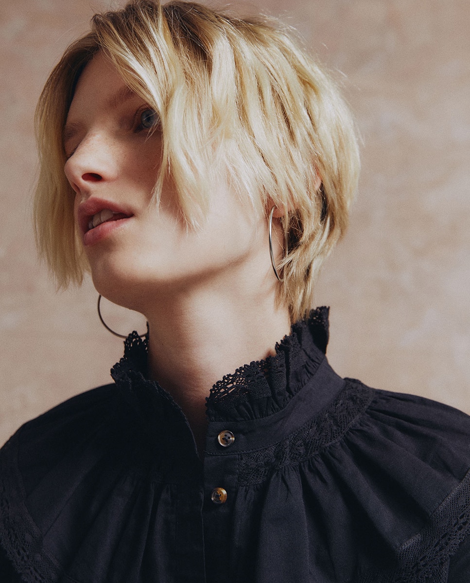 Blusa pieza cuello - Sfera - Negro Negro-3