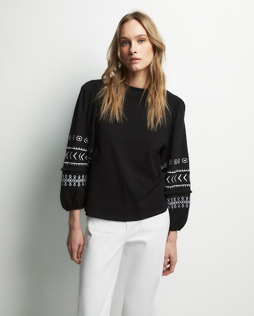 Imagen 0 de Camiseta bordada