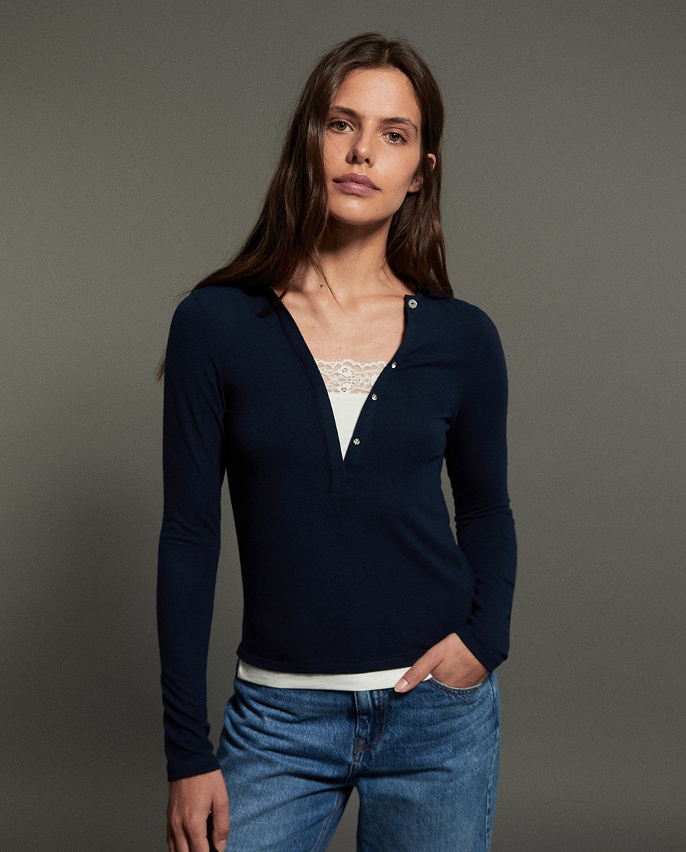 T-shirt com Detalhe de Renda Azul-marinho-2