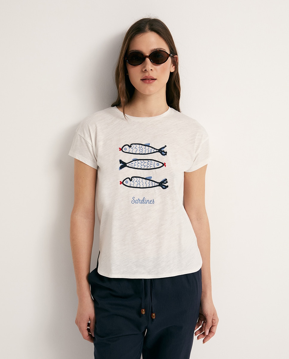 T-shirt com Cordão Branco-1