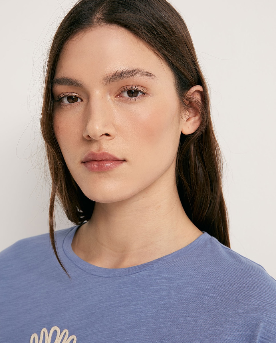 T-shirt com Cordão Azul-3