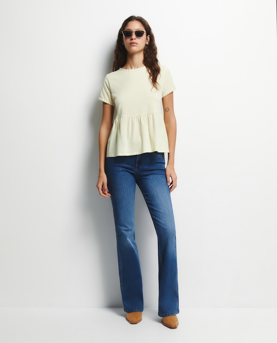 T-shirt com Tachas Amarelo-2