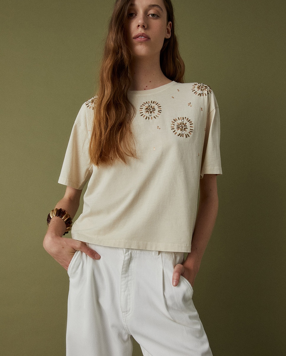 Imagem 0 de T-shirt com Brilhos