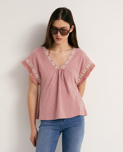 Imagen 0 de Camiseta flecos