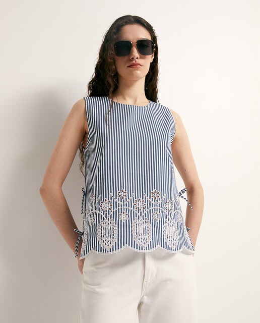 Imagen 0 de Camiseta bajo bordado