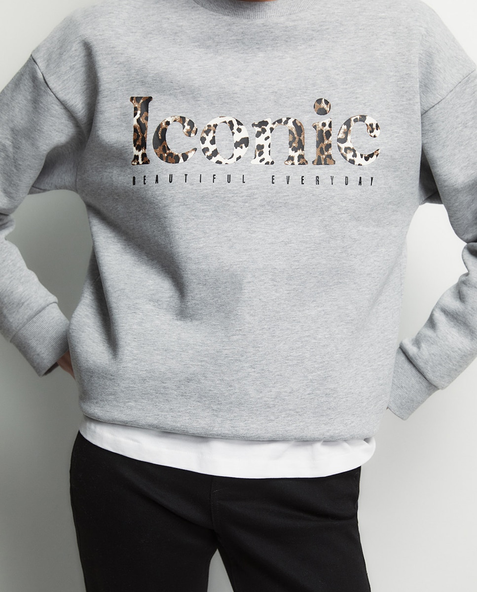 Sweatshirt Estampada Cinzento-claro-3