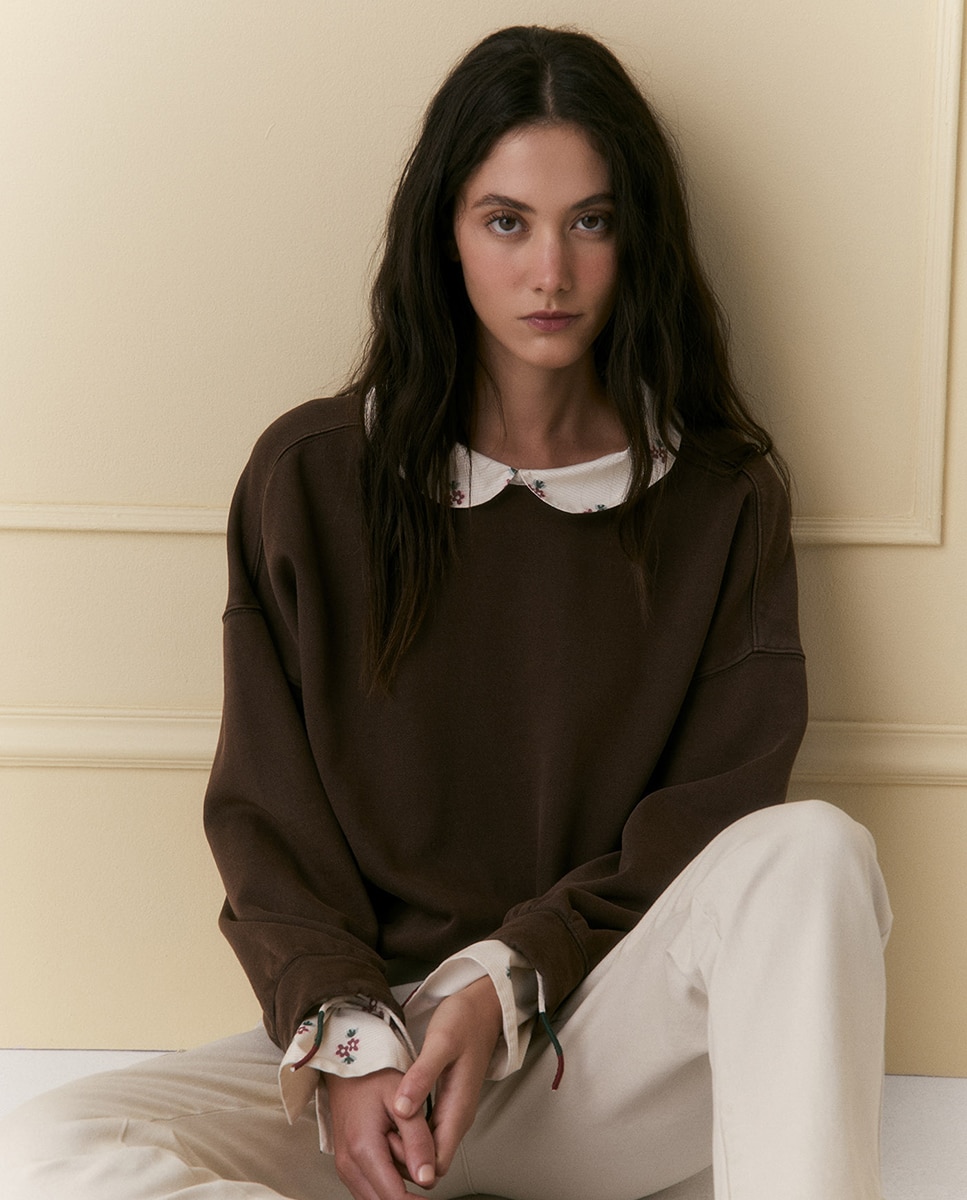 Imagen 0 de Sudadera combinada flores Marrón