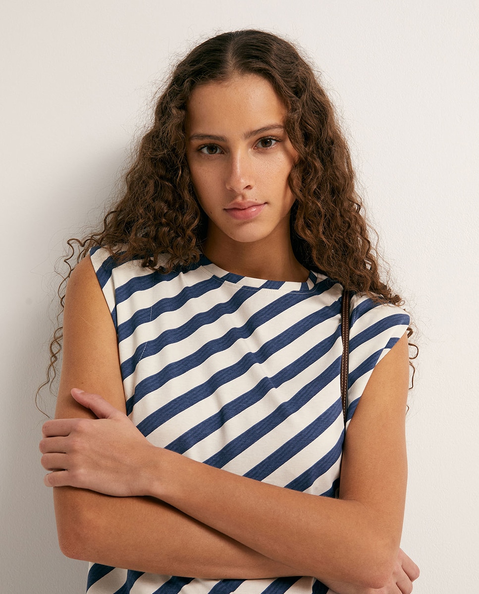 Vestido Básico com Lavagem Azul-marinho-3