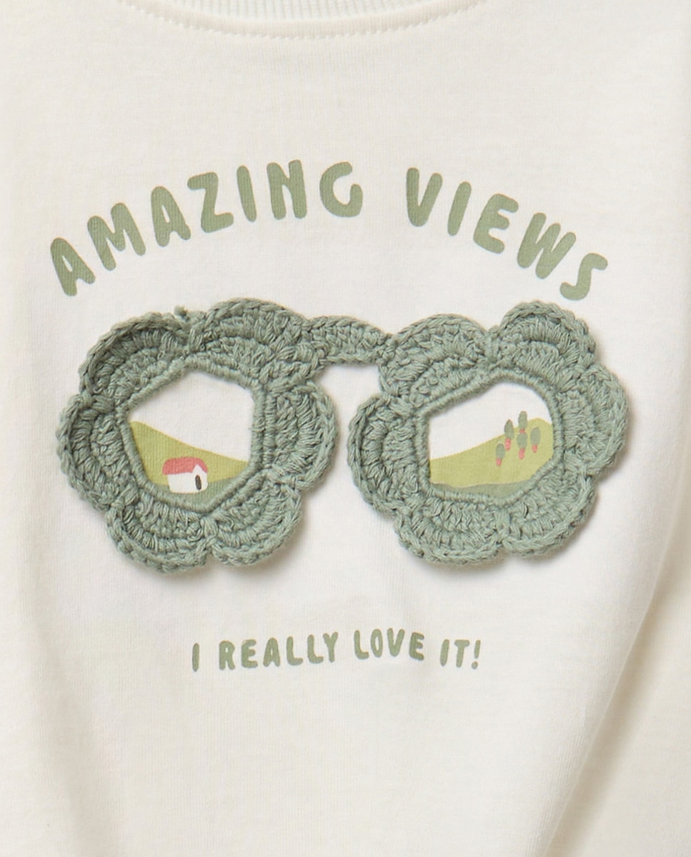 T-shirt com Nó e Óculos Cru-2