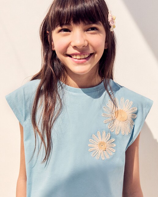 Imagen 0 de Camiseta margaritas cordón