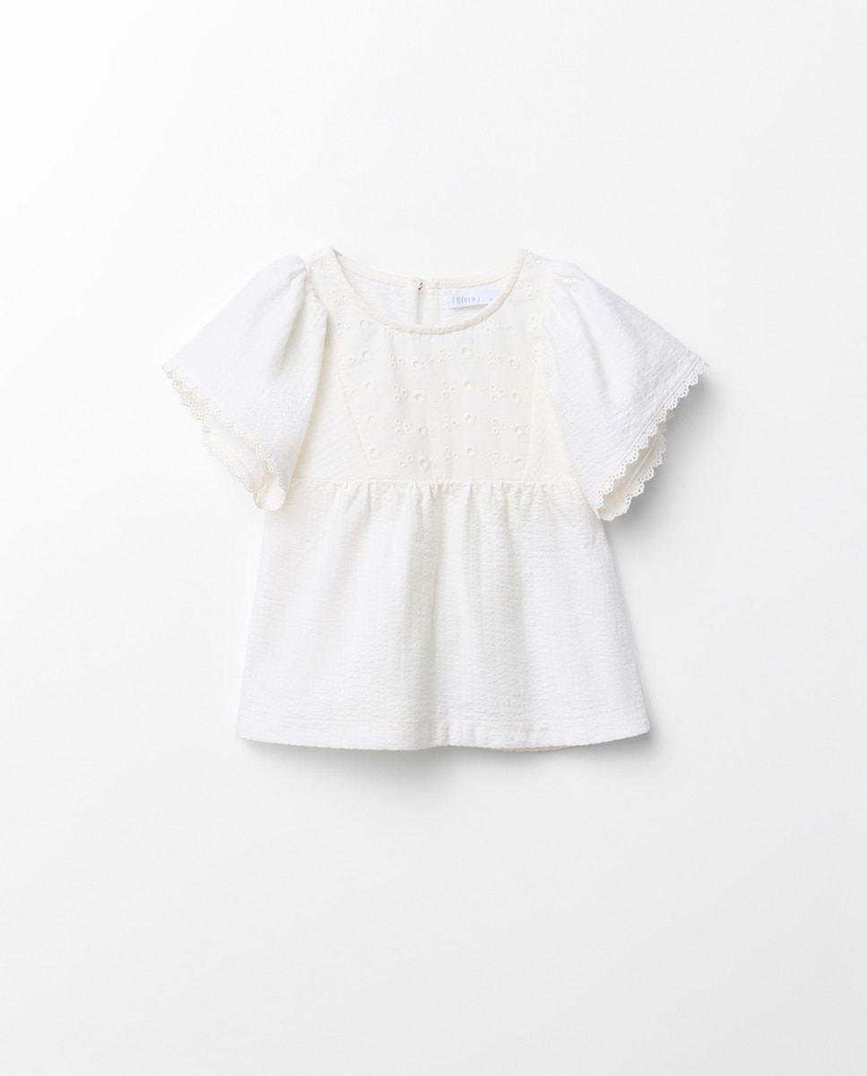 T-shirt com Fantasia Cru-3