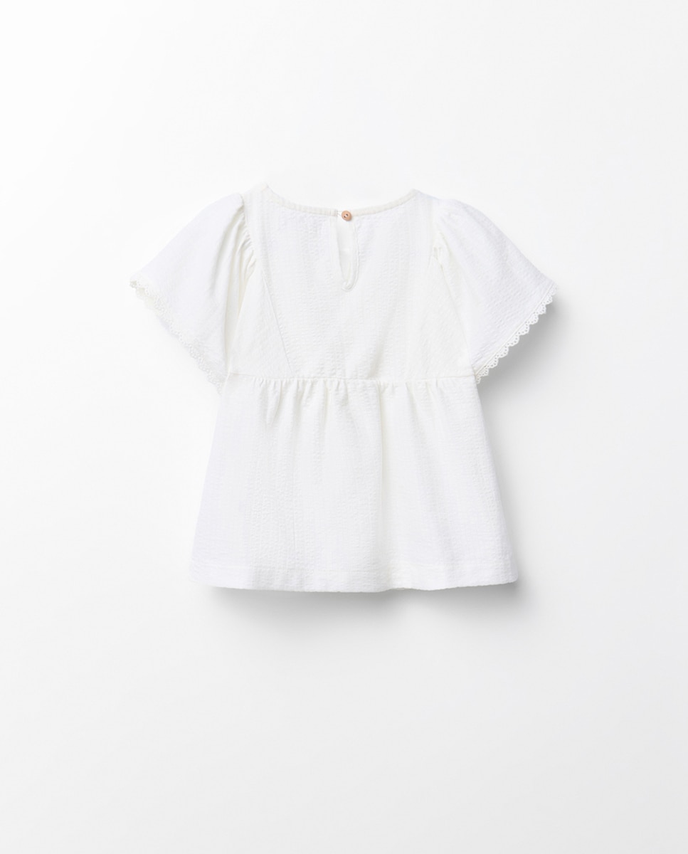 T-shirt com Fantasia Cru-5