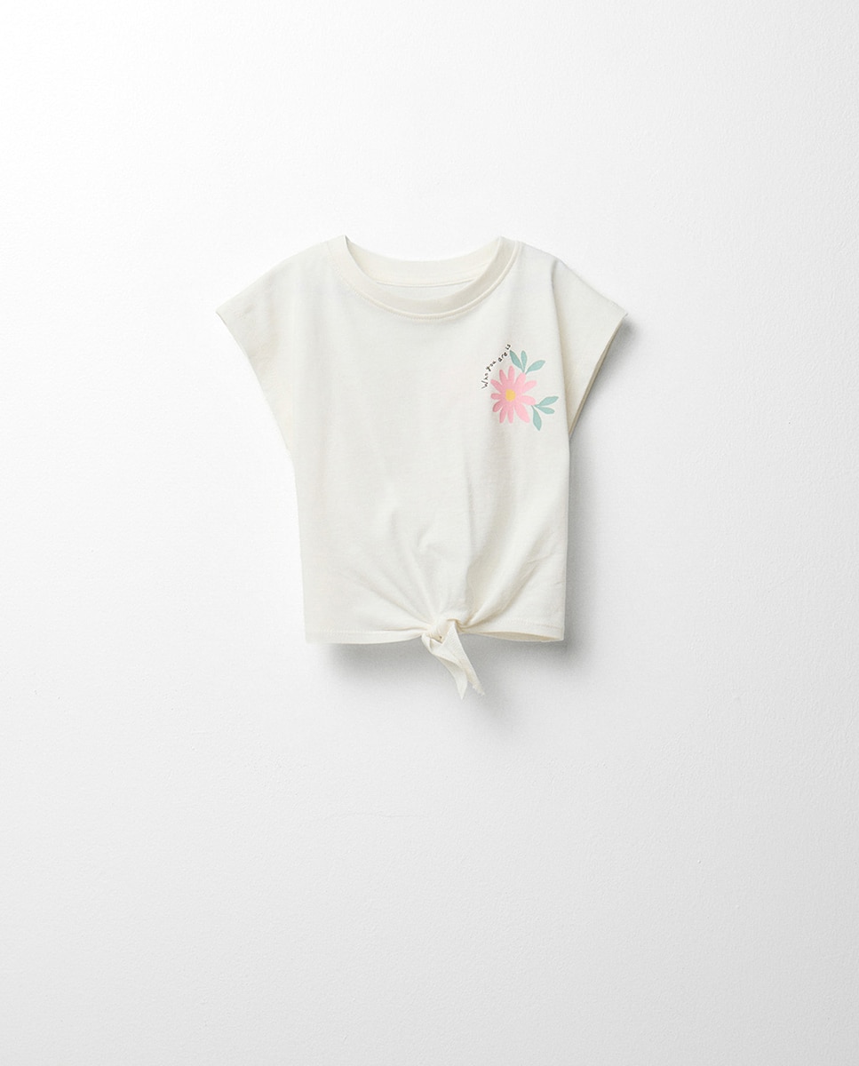 Imagem 0 de T-shirt com Nó e Estampado