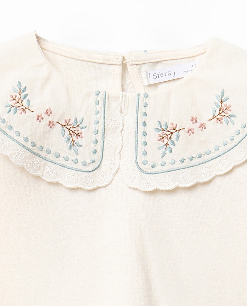 T-shirt com Fantasia e Gola Bordada Sfera 120 Cru-2