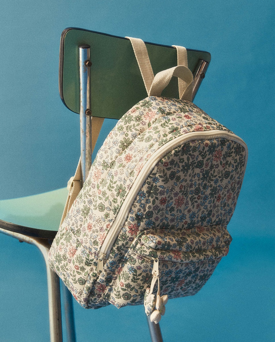 Imagem 0 de Mochila com Estampado Floral