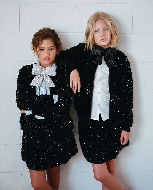 Imagem 0 de Saia com Lantejoulas e em Veludo