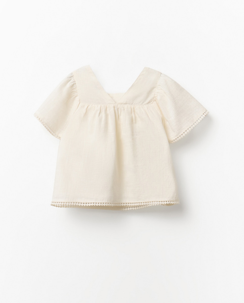 Blusa com peça superior bordada Sfera Cru-4