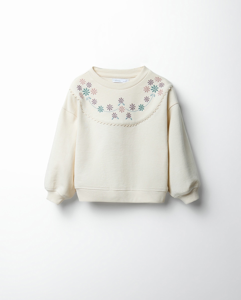 Imagem 0 de Sweatshirt com Peitilho Bordado