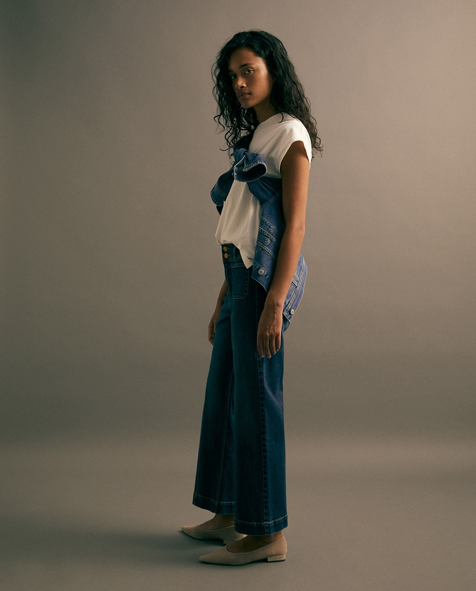 Jeans Tipo Culotte com Cintura Subida Azul pálido-4