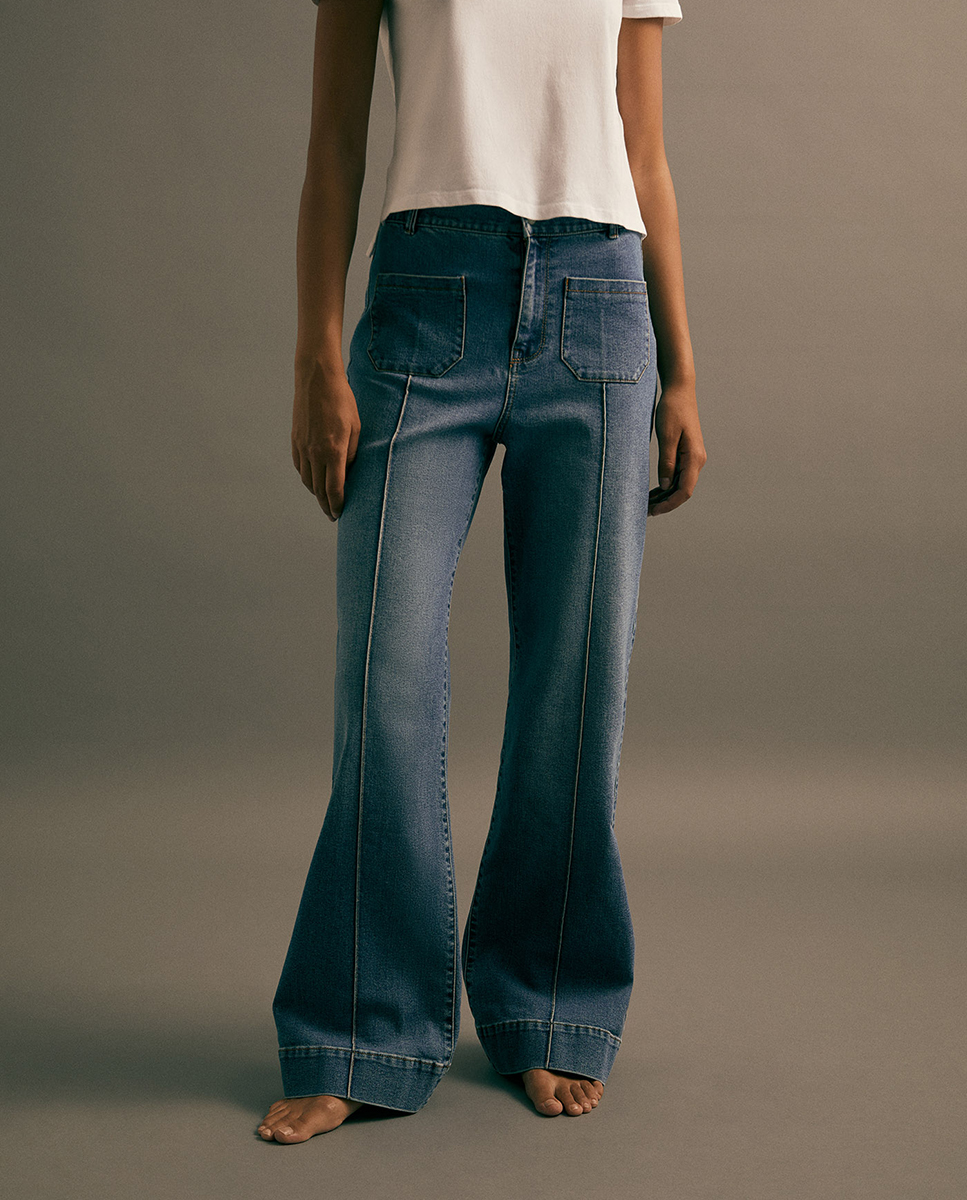 Jeans Largas à Boca de Sino Azul pálido-2