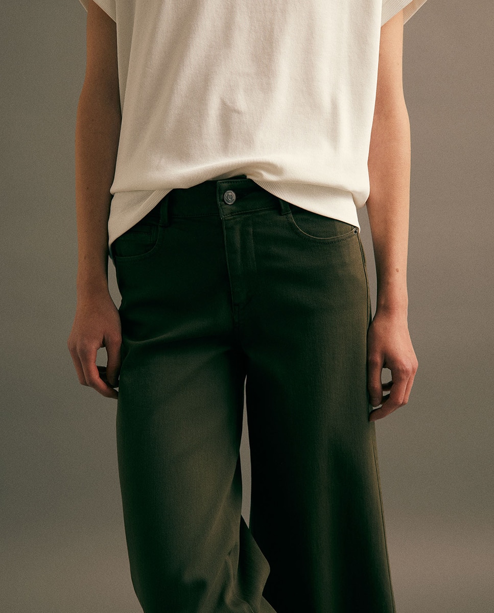 Jeans Tipo Culotte com Cintura Subida 520 Caqui-6