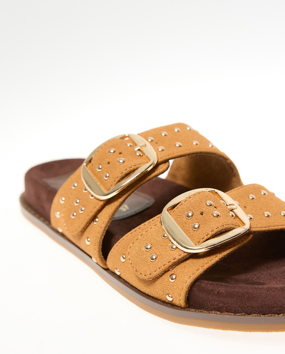 Sandálias com Tachas e Pesponto 730 Camel-4
