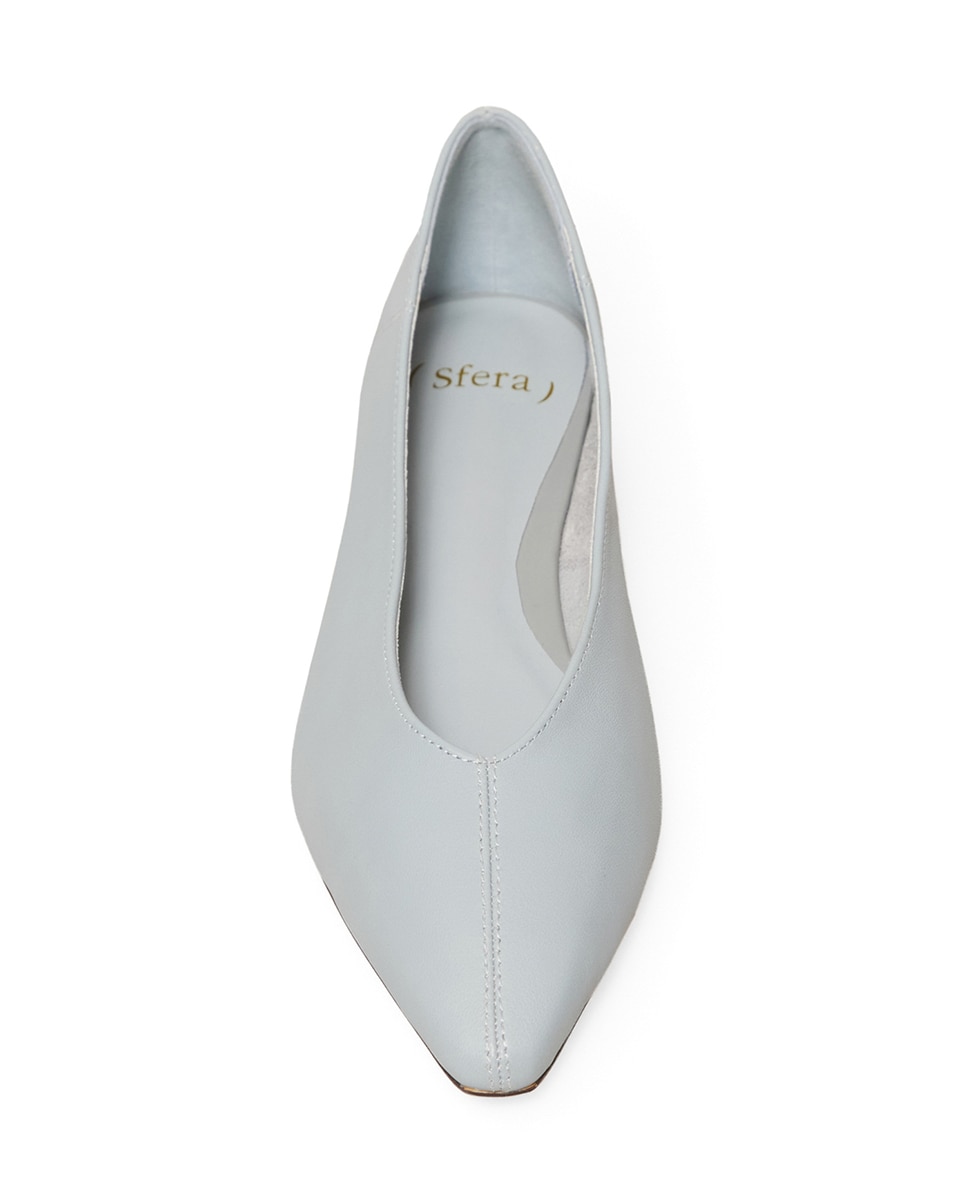 Sabrinas em Pele com Salto Pequeno Azul-claro-2