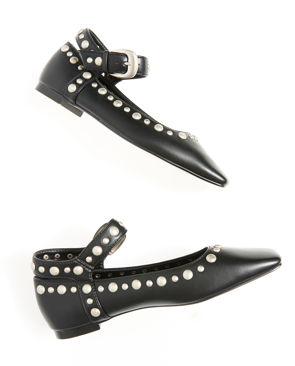 Sapatos de Presilha Tipo Cowboy com Tachas Preto-4