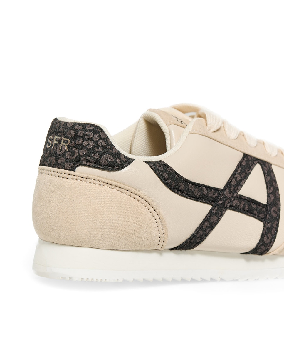 Sapatilhas com Detalhe de Leopardo Cru-4