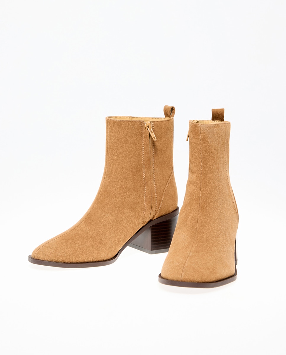 Botins Básicos de Salto Médio 730 Camel-2