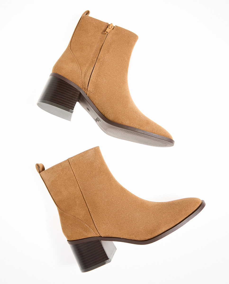 Botins Básicos de Salto Médio 730 Camel-3