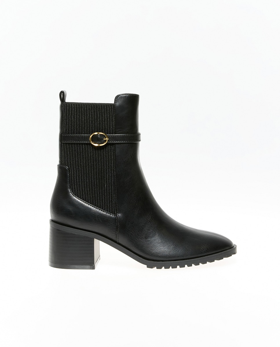 Imagem 0 de Botins Chelsea com Fivela